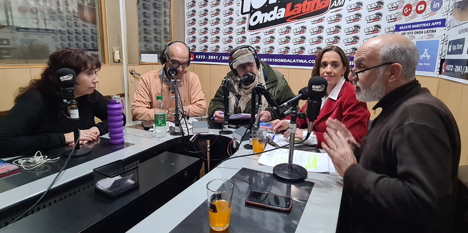 Claudio Garca de Rivas junto a sus compaeros del programa de radio Consorcios 360 [Foto Pequeas Noticias]
